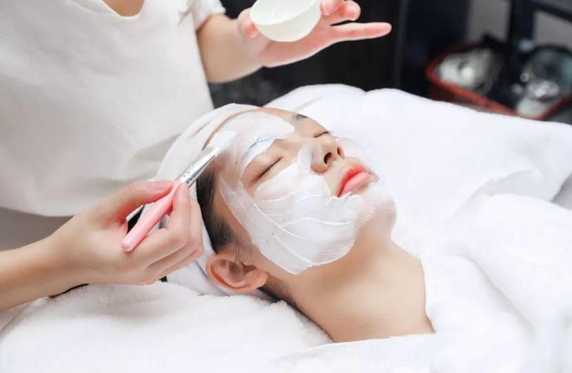 根據我們銷售目標的設計以及我們不同店面經營時期所處的不同階段